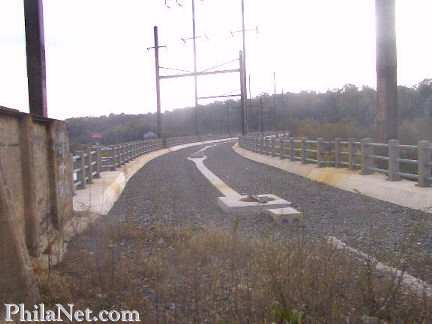 repairing
the Spanish Arch Bridge